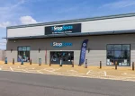 The front of 1 Stop Spas Nottinghamshire showroom