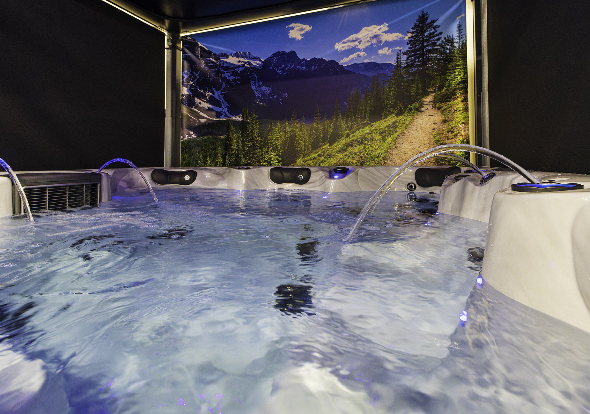Hot-Tub-MR7_2752
