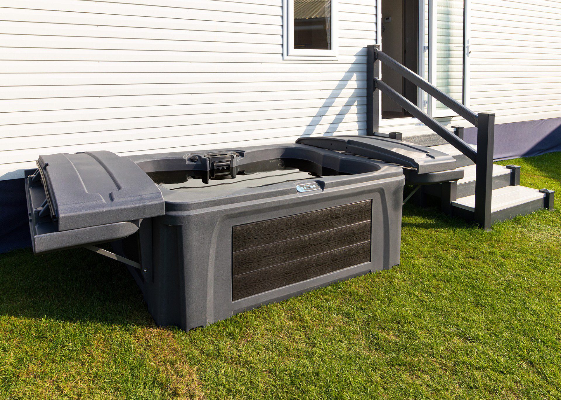 Tuff-spa-MR7_3952-22