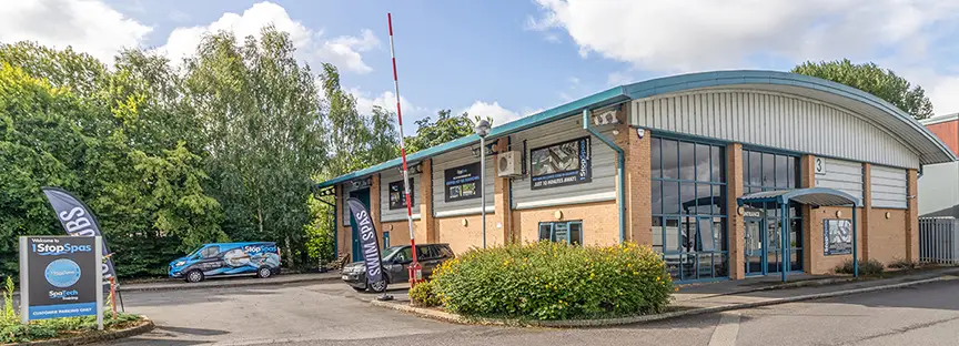 2019-Flagship-Showroom-Opens-645645
