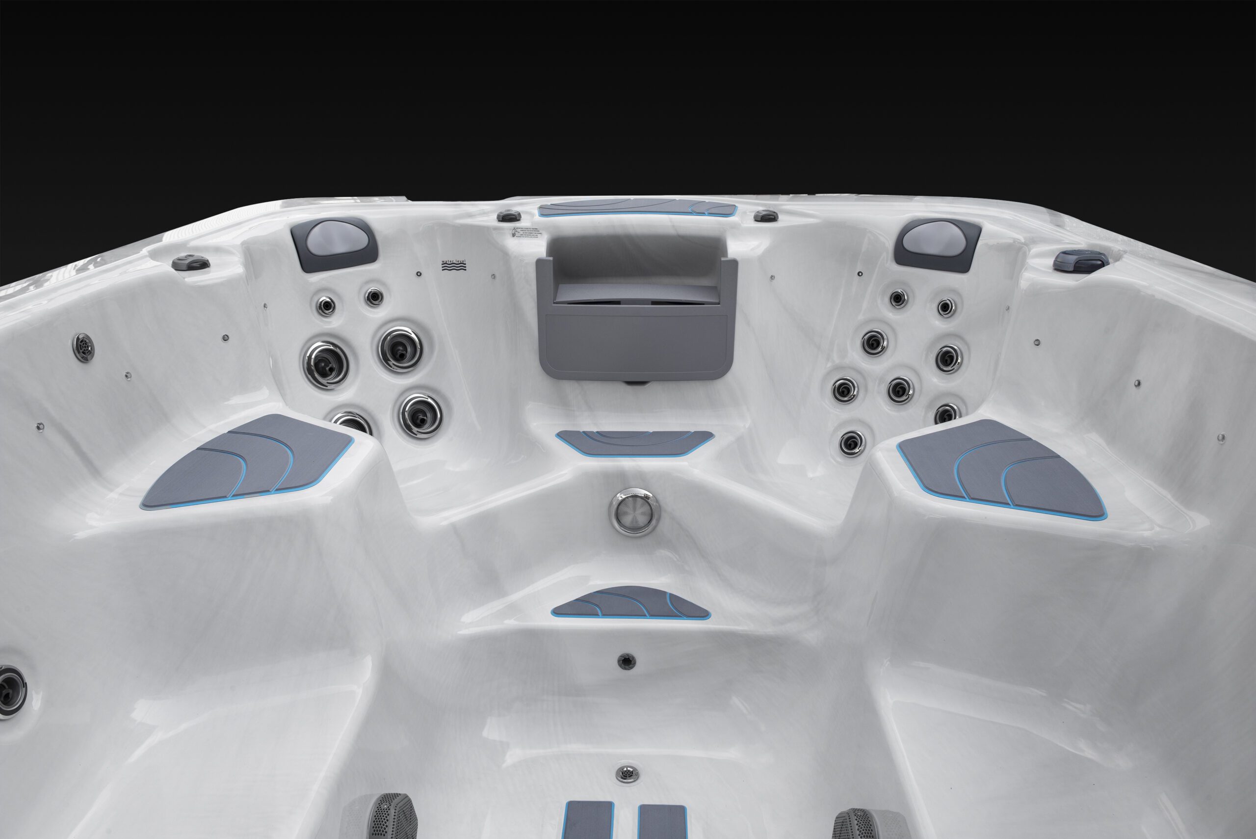 Fossa3B_XTR390-3P-Details-of-pictures-1-scaled