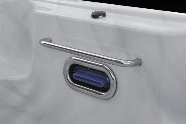 Fossa-PP_AQQ390-1P-Details-of-pictures-9-scaled