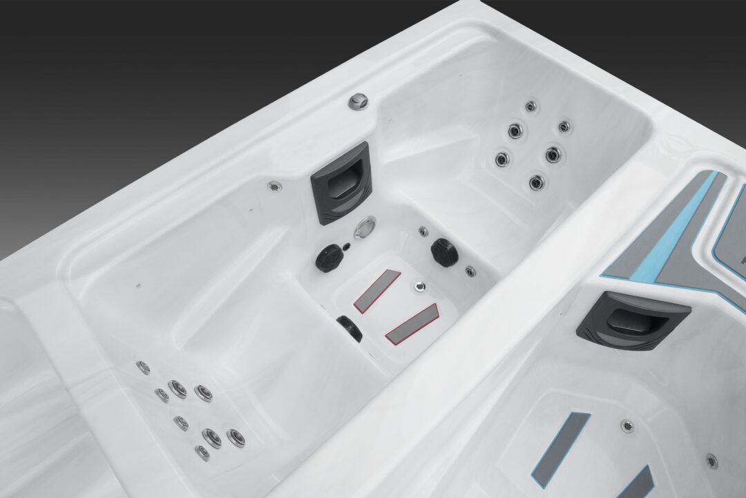 Icelandic-Wellness_Triathlon_Fire_ice_interior-scaled