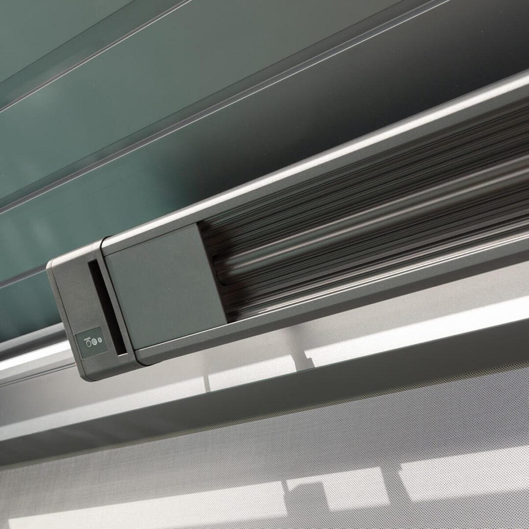 Maze_Eden_heater_8141-alu-gb-eden-heater-sq4-large